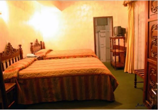 Hostal Sucre Inn